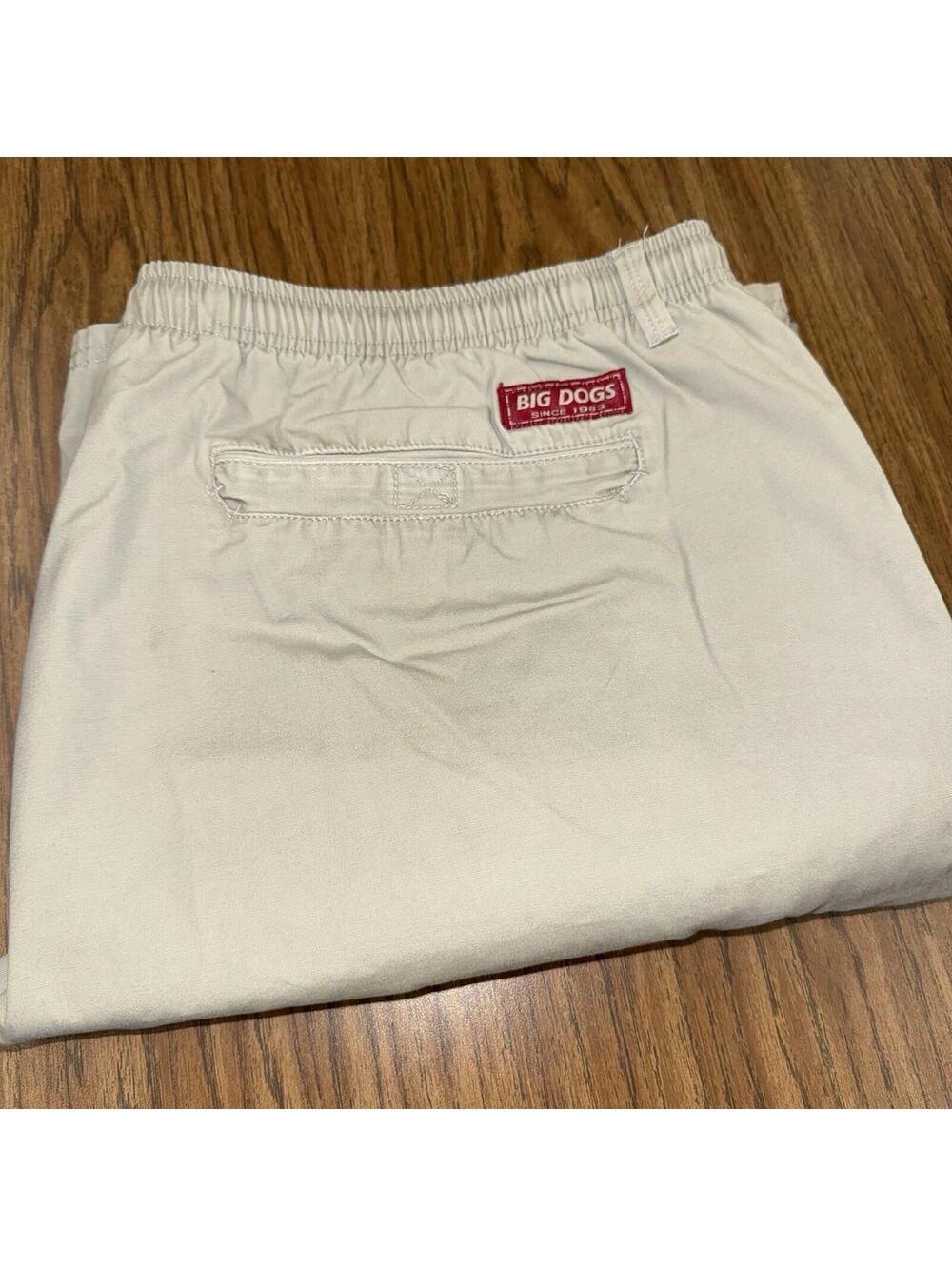 Vintage Big Dogs Cargo Shorts Mens 2X Beige Summer High Rise Flat Front
